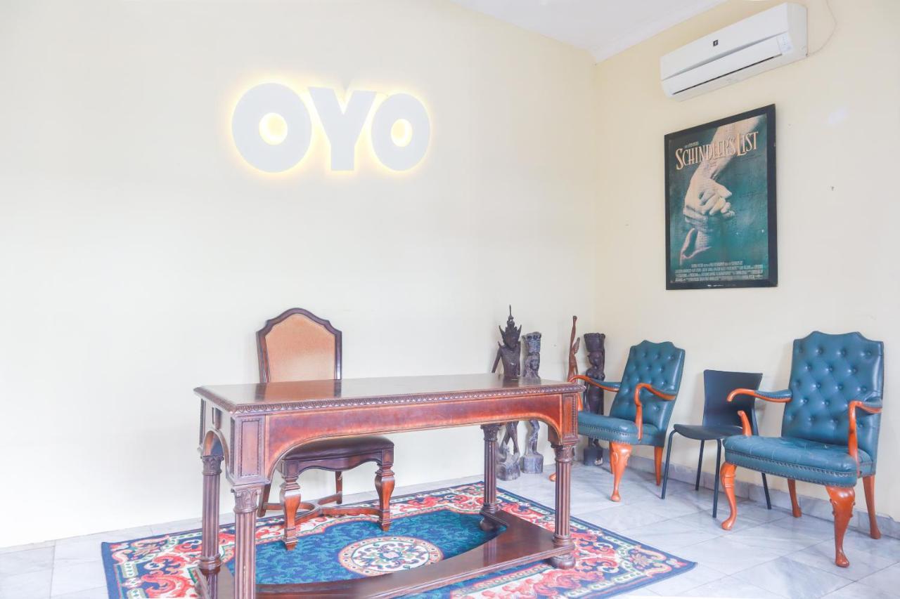 Oyo 2196 Ss Homes Jakarta Exteriör bild